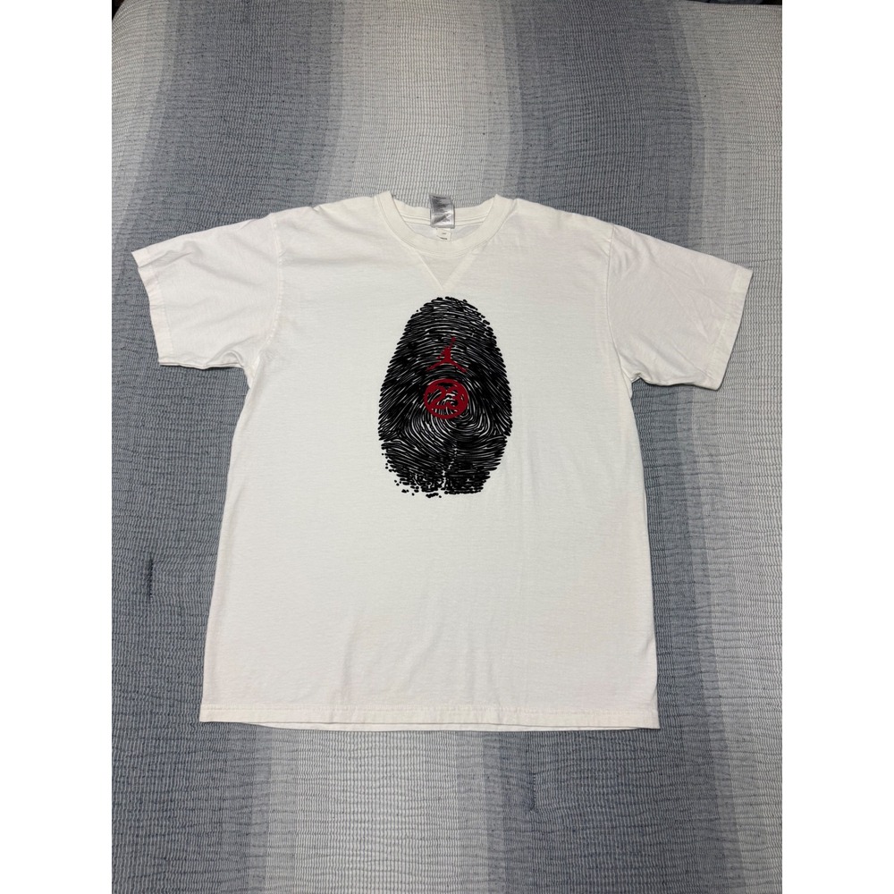 Jordan Mens White Fingerprint Jumpman 23 Graphic T-Shirt M